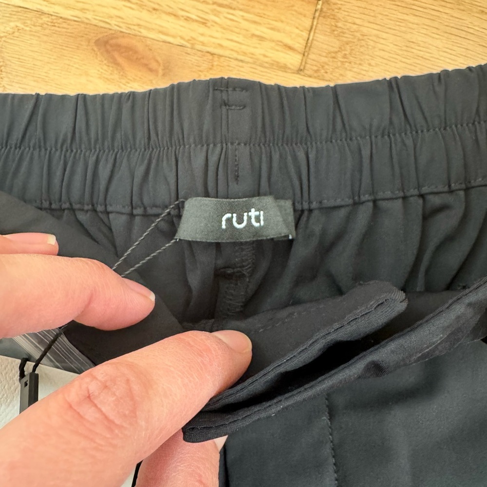 Ruti Wide-ish - Picture 3 of 3